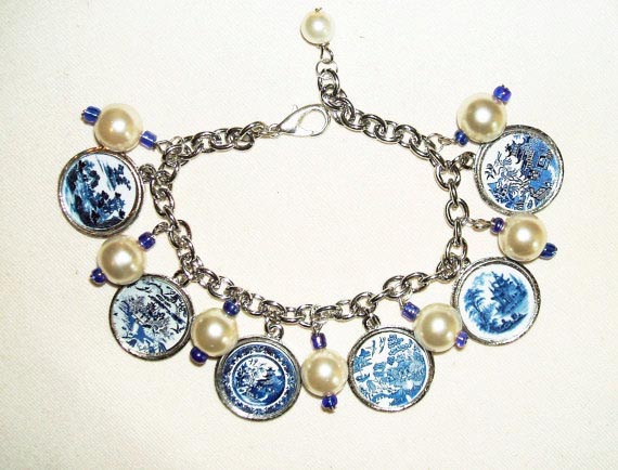 Blue Willow Plate Charm Bracelet